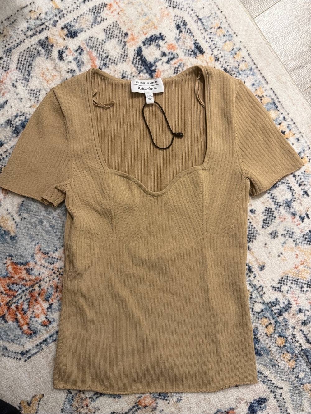 & Other Stories Ribbed Sweetheart Short Sleeve Top in Camel/Tan XS